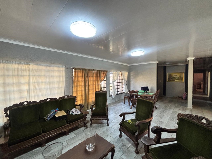 4 Bedroom Property for Sale in Roosheuwel North West